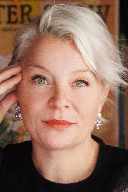 Signe Lindkvist - 15