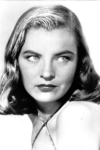 Ella Raines - 7