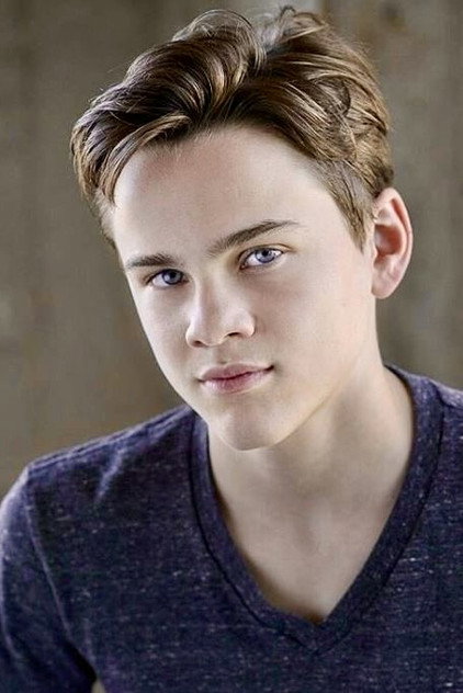 Alex Neustaedter - 4