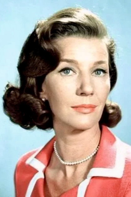 Lois Maxwell - 10