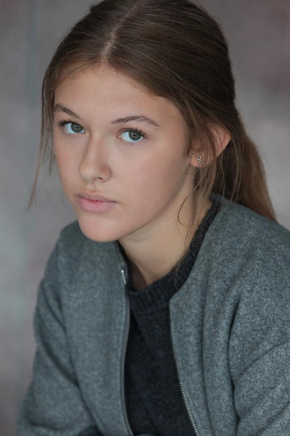 Elle Strange