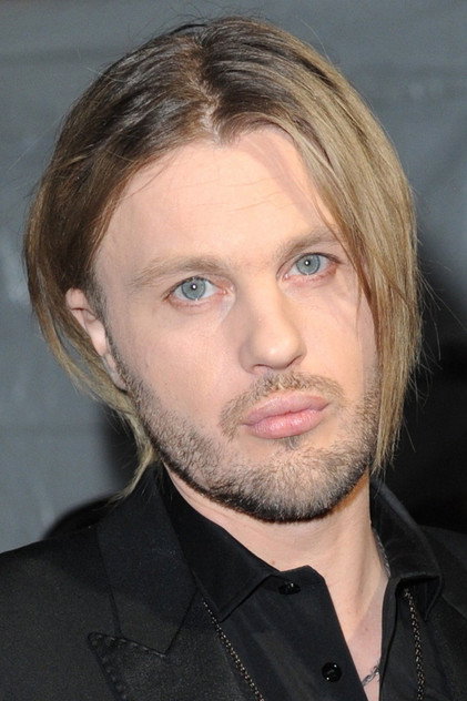 Michael Pitt - 4
