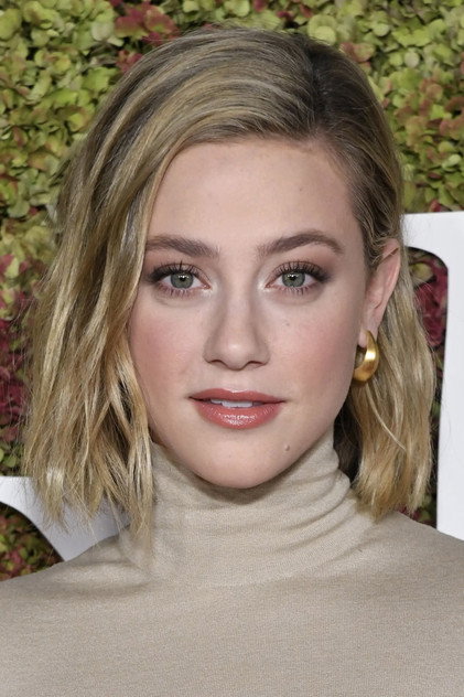 Lili Reinhart photo 22
