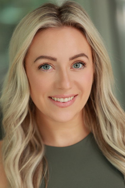 Danielle DeBrock photo 2