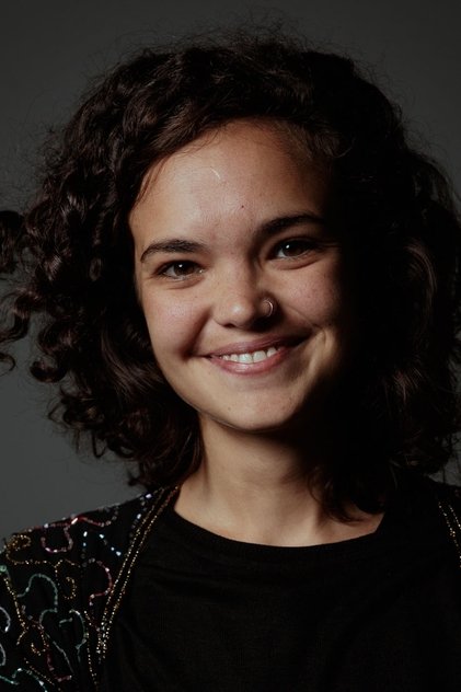 Аватар персоны Julia Menna Barreto