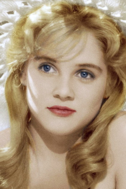 Sue Lyon - 4