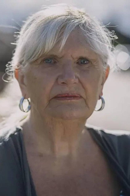 Joan Chambers photo 2