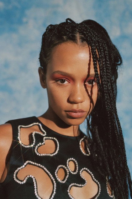 Taylor Russell - 7