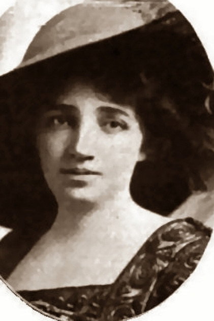 Adele Farrington photo 2