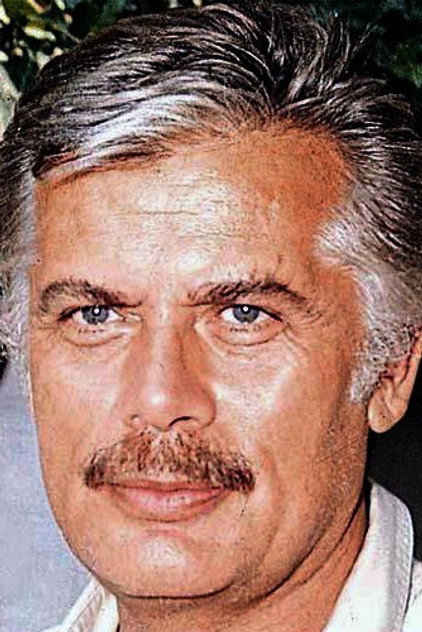 Tamer Yiğit photo 6