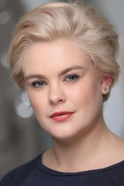 Molly Hanson photo 4