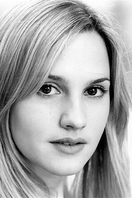 Ruth Bradley - 4