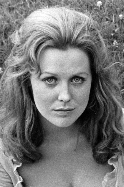 Fiona Lewis - 4