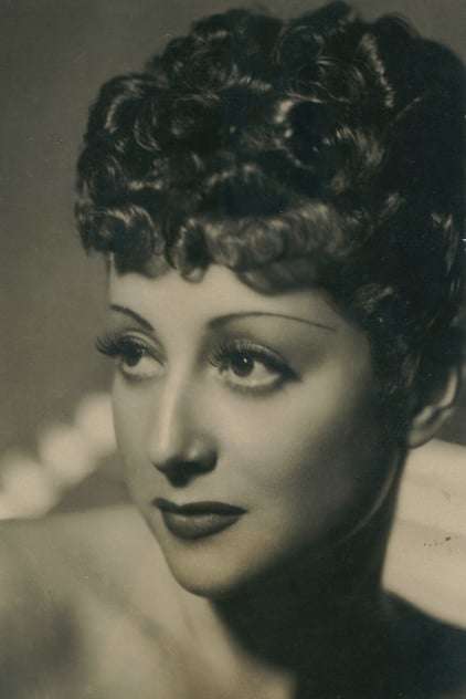 Alita Román photo 2