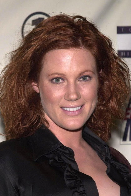 Elisa Donovan - 4