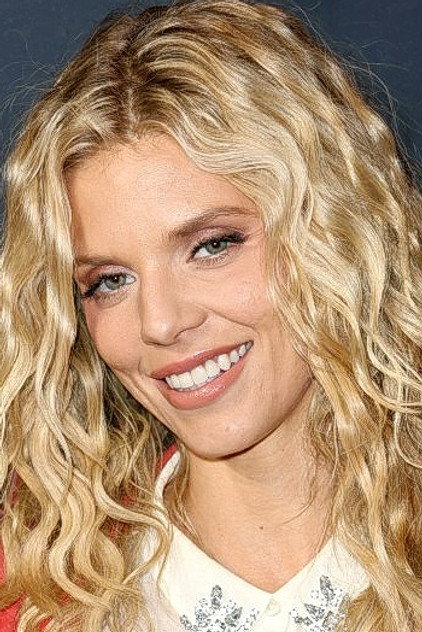 AnnaLynne McCord - 13