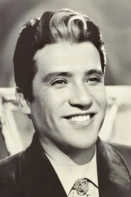 Miguel Aceves Mejía