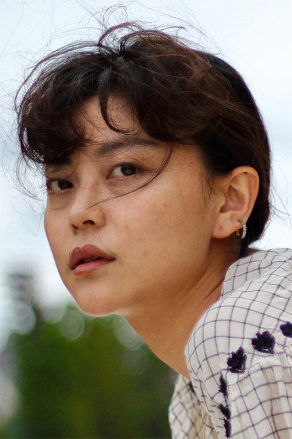 Tomona Hirota photo 3