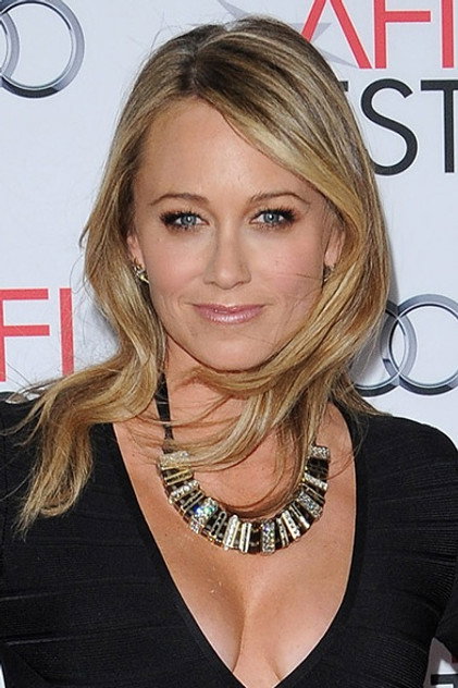 Christine Taylor - 6