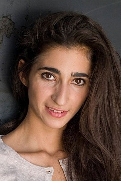 Alba Flores - 9