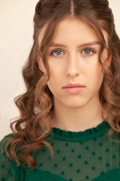 Claire Schulze photo 3