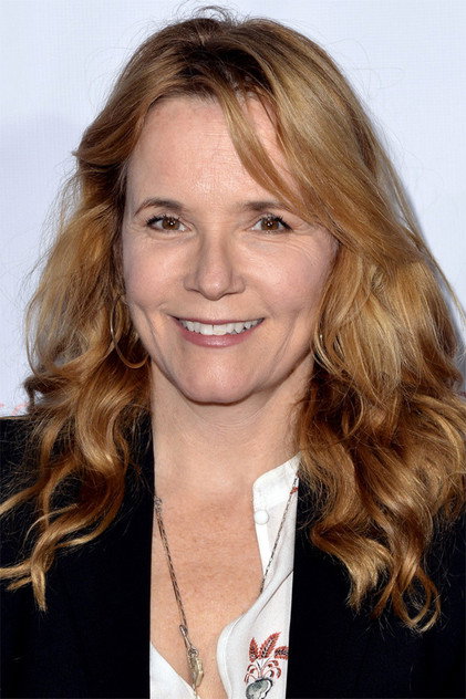 Lea Thompson - 5