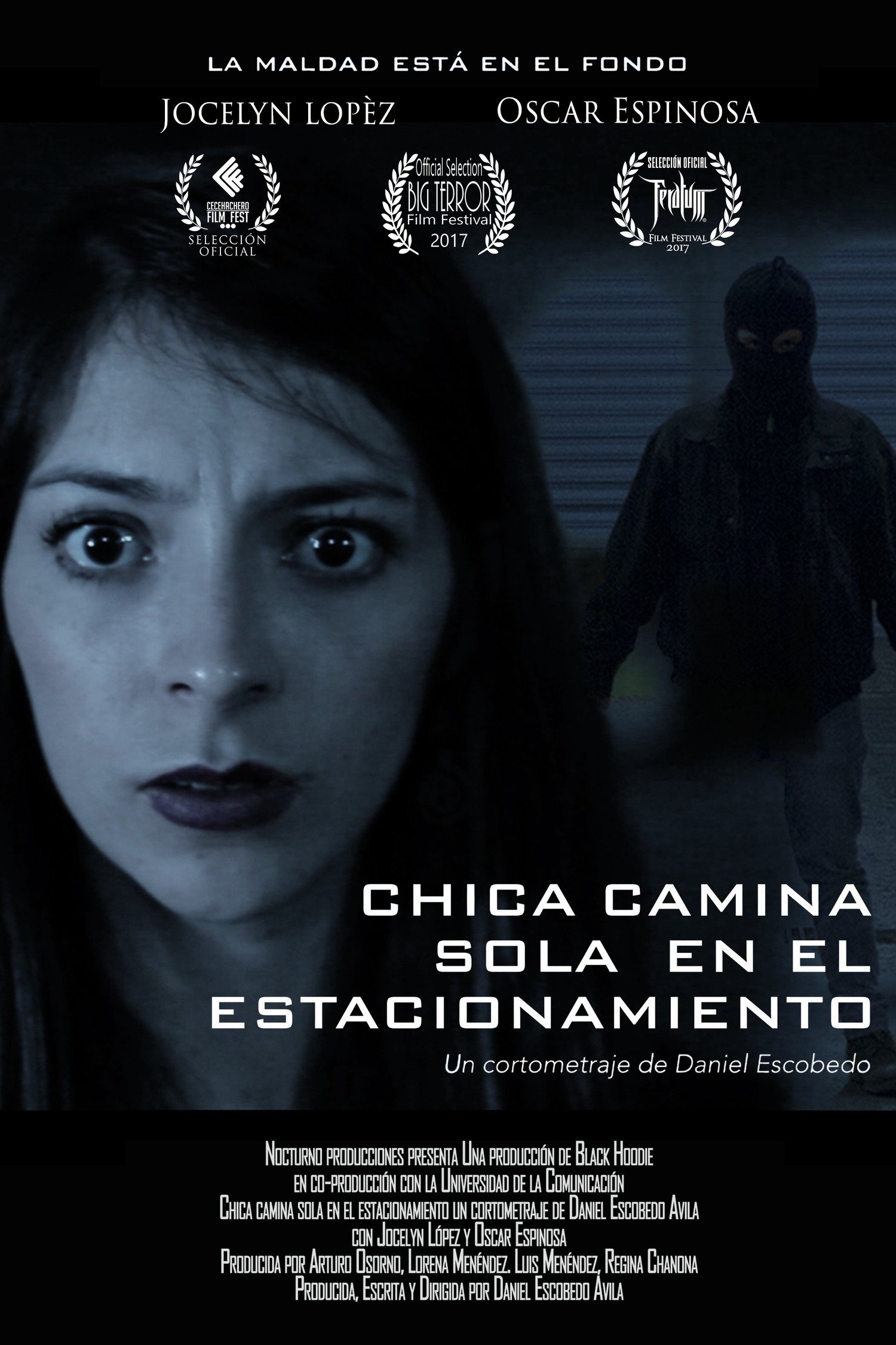 Chica camina sola en el estacionamiento poster