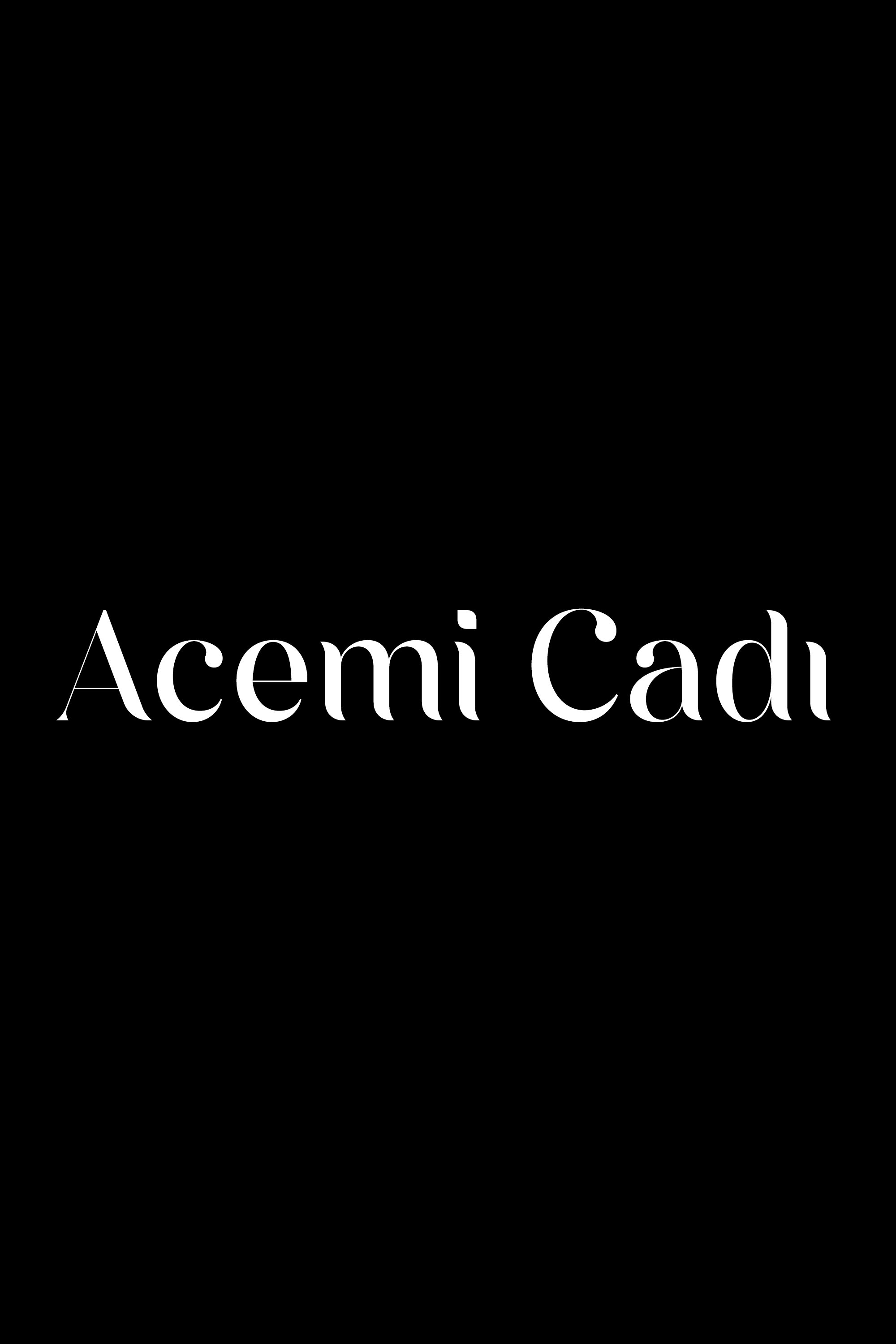 Acemi Cadı poster