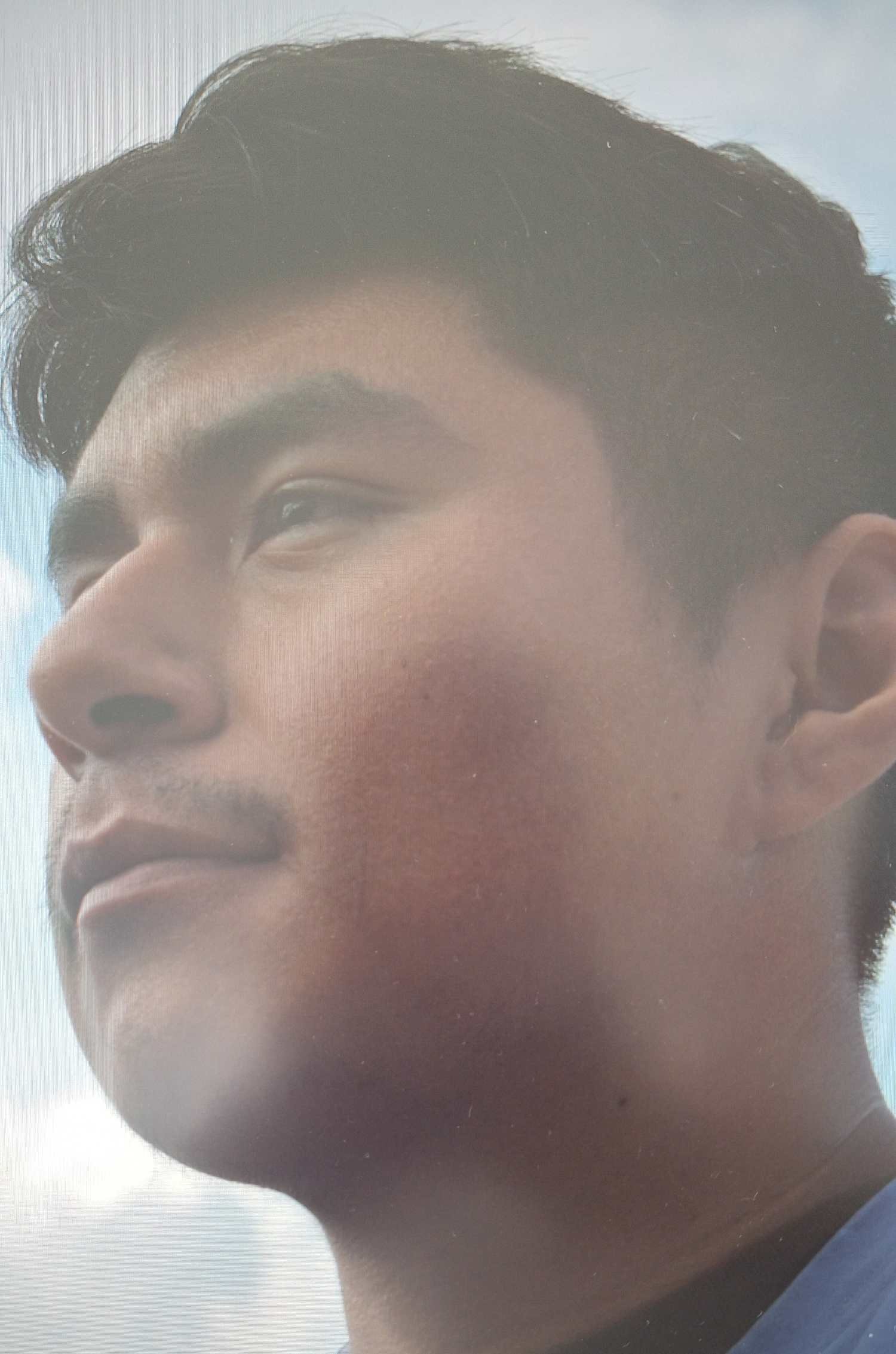 Source Sauce Convinces Alex He Can't Fly poster