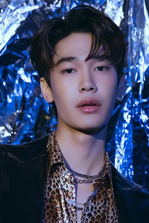 Foto de จิรวรรตน์ สุทธิวณิชศักดิ์