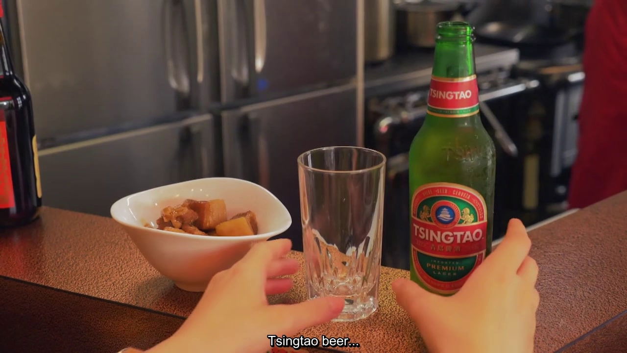 A quick drink at a ramen shop