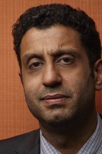 Foto de Adeel Akhtar