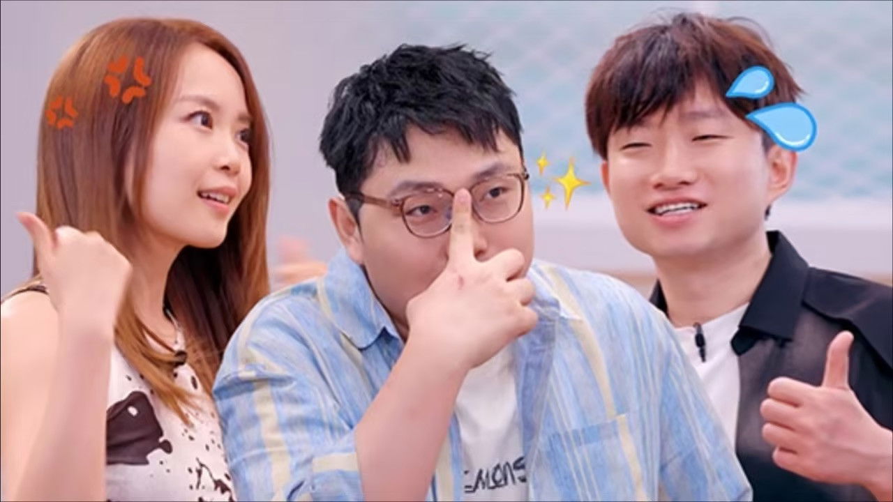 S2 Episode 4 of Friends and Talk Show