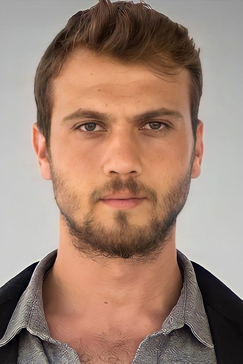 Foto de Aras Bulut İynemli