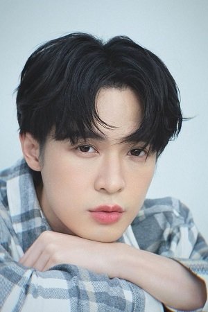 Foto de ภัทรชนน อ่อนสอาด