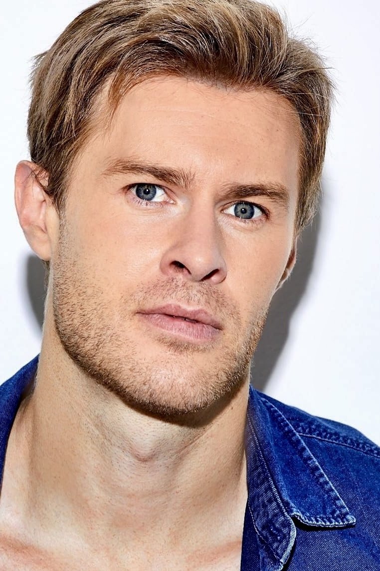 Foto de James Trevena