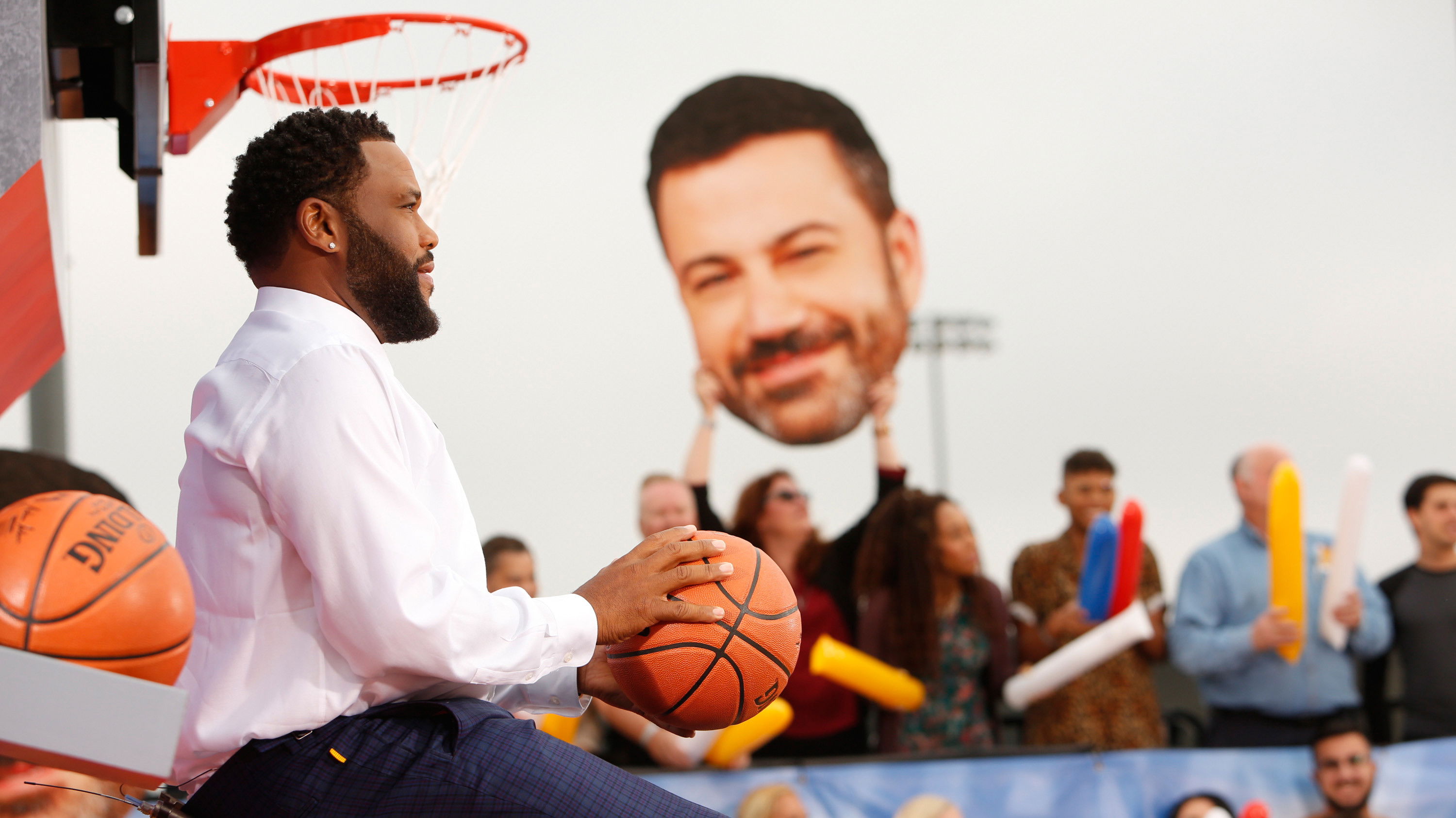 Game Night #5 (Anthony Anderson, Tom Holland)