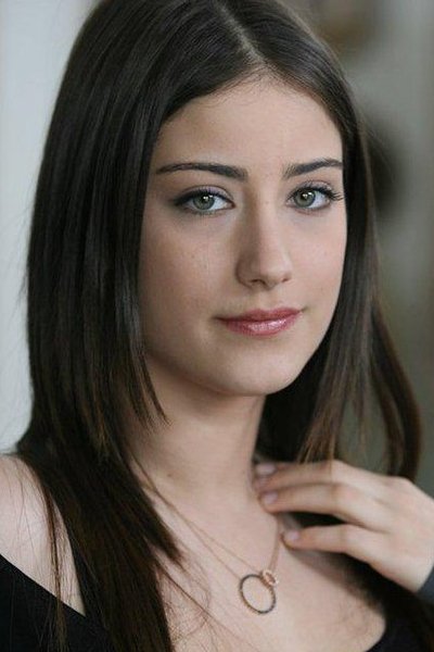 Foto de Hazal Kaya