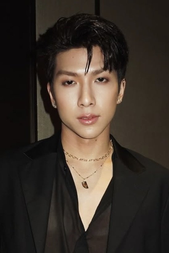 Foto de พีรวิชญ์ พินธะ