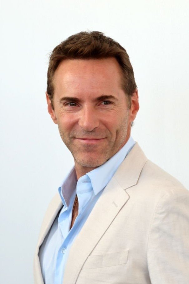 Foto de Alessandro Nivola