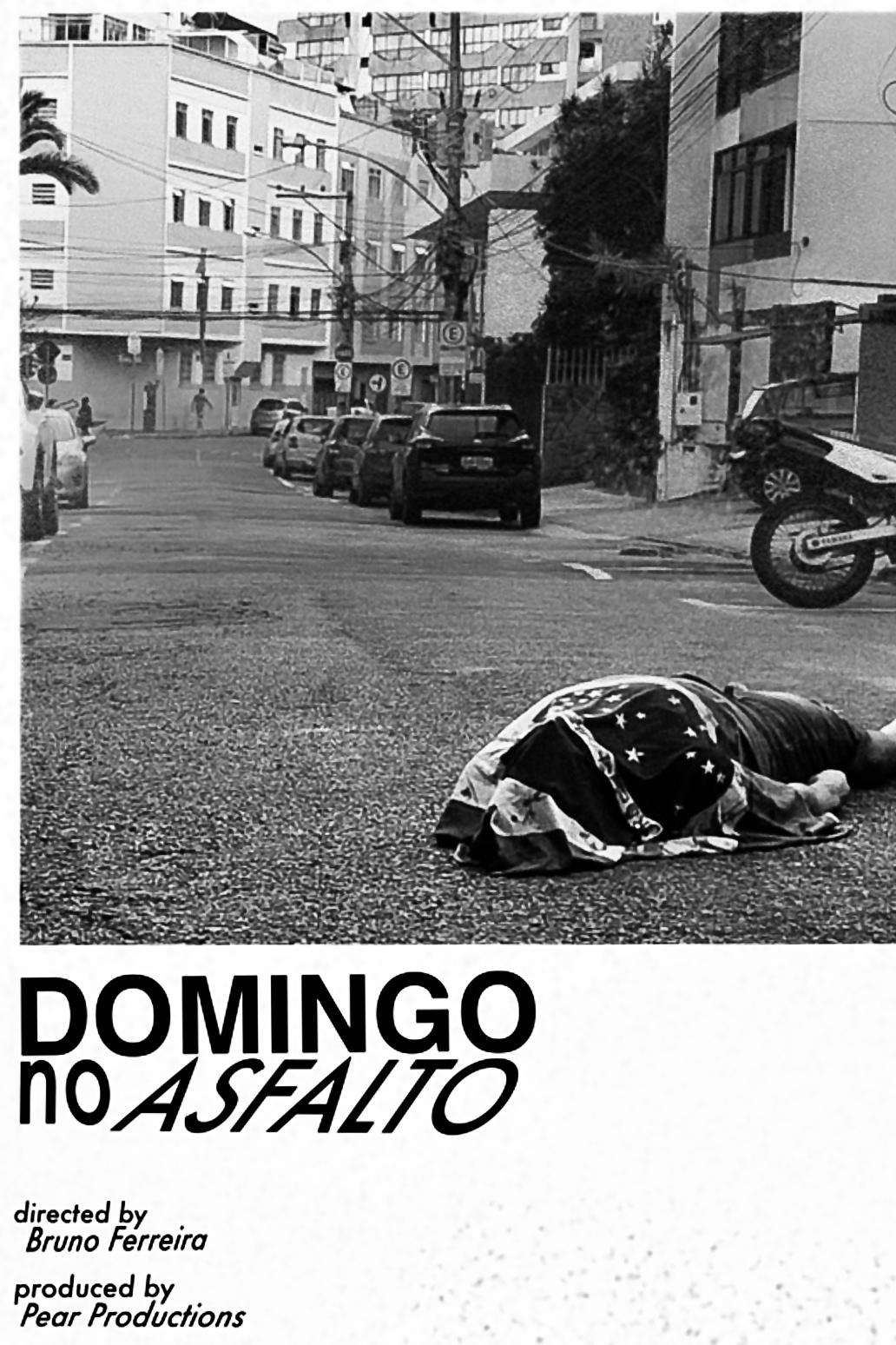 Poster de Domingo no Asfalto