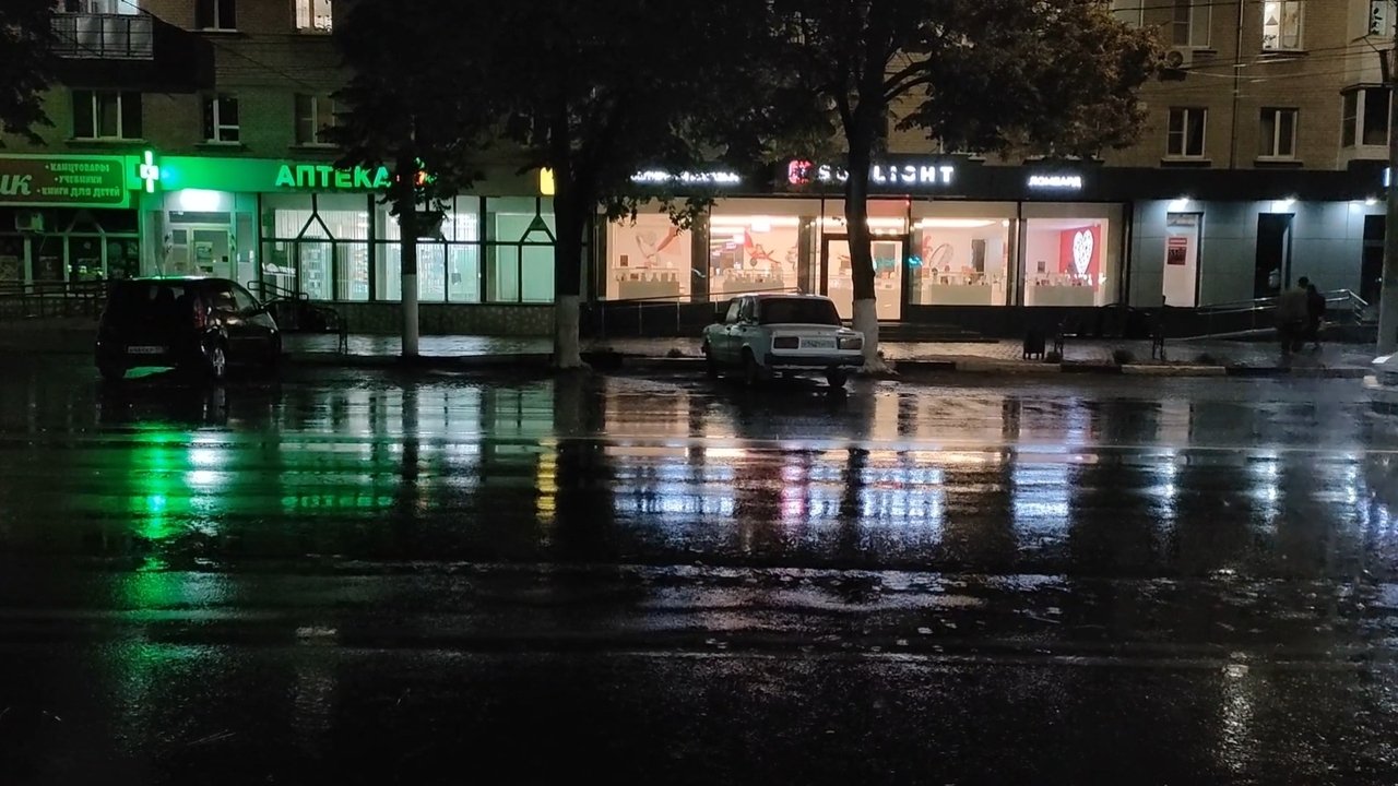 котёнок на скэйте
