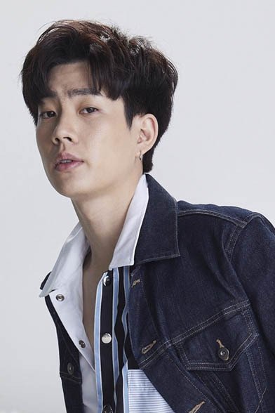 Foto de จุมพล อดุลกิตติพร