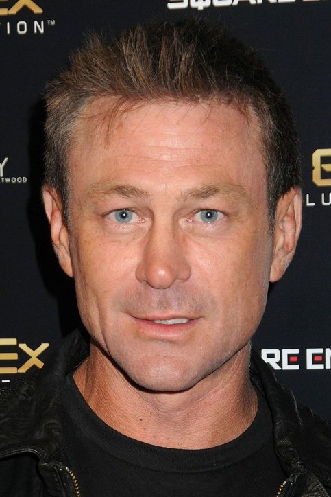 Foto de Grant Bowler