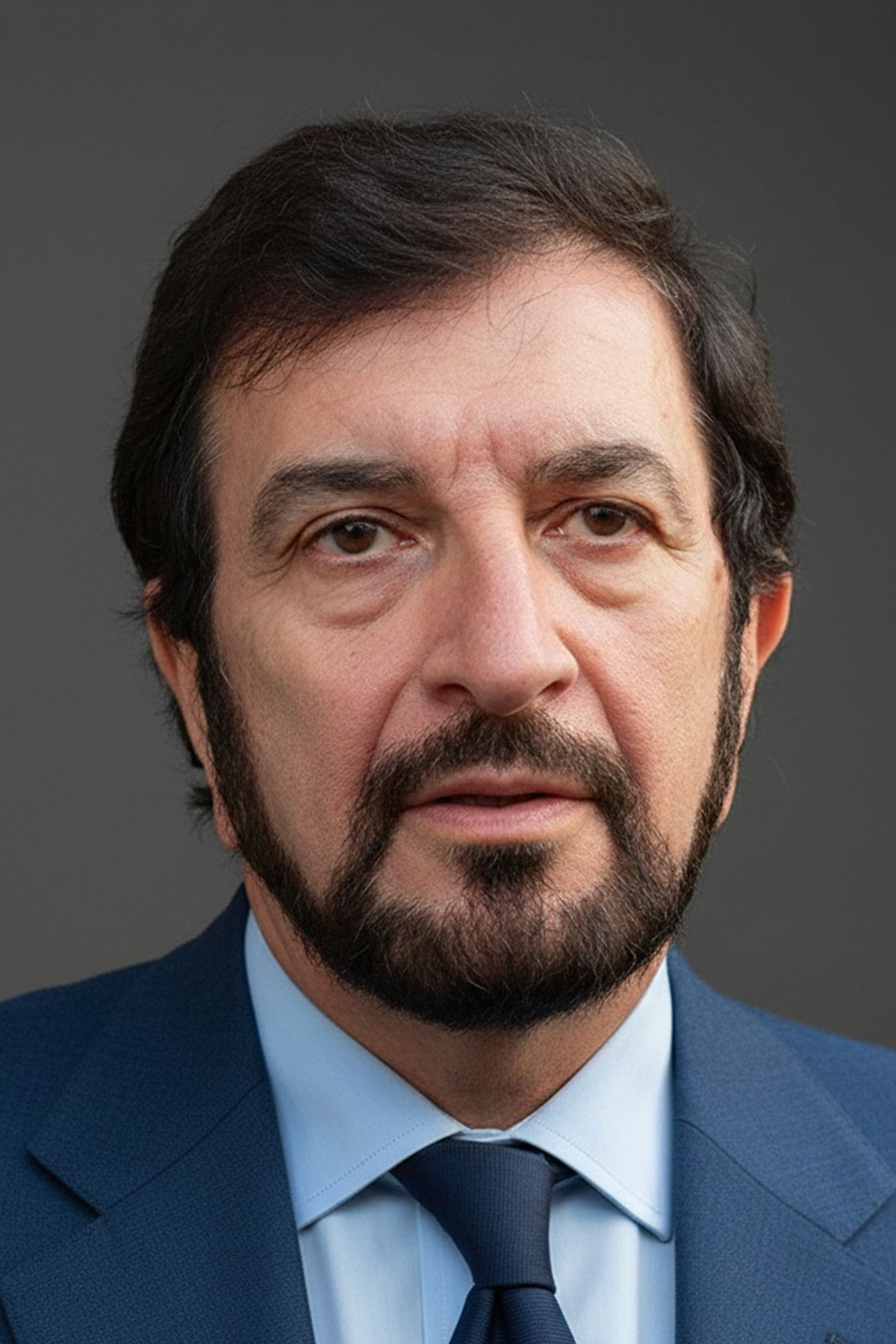 Sezen Cumhur Önal/Music Director