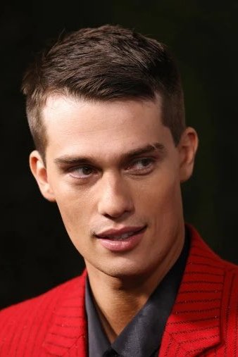 Foto de Nicholas Galitzine