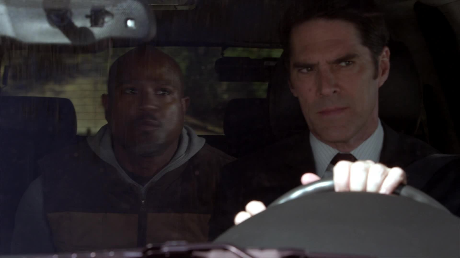 Mentes criminales 9×9