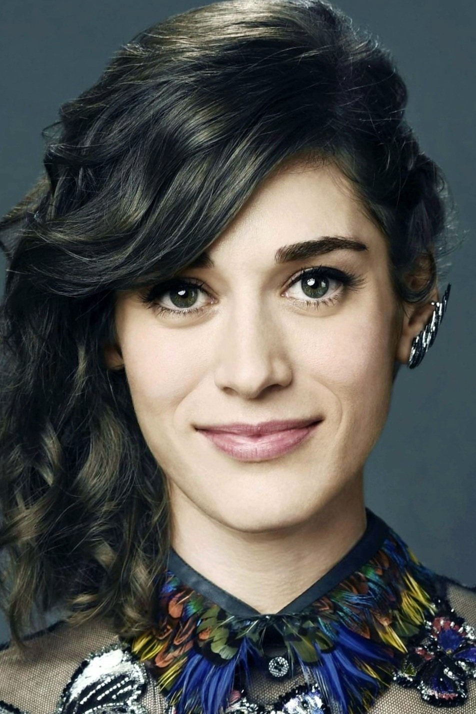 Foto de Lizzy Caplan
