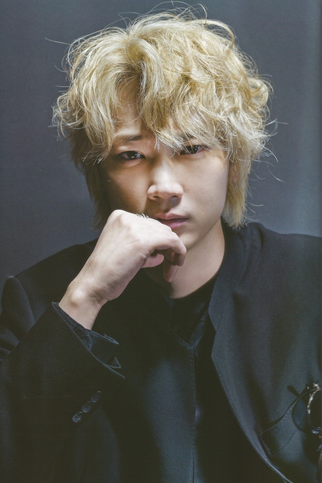 Foto de 綾野剛