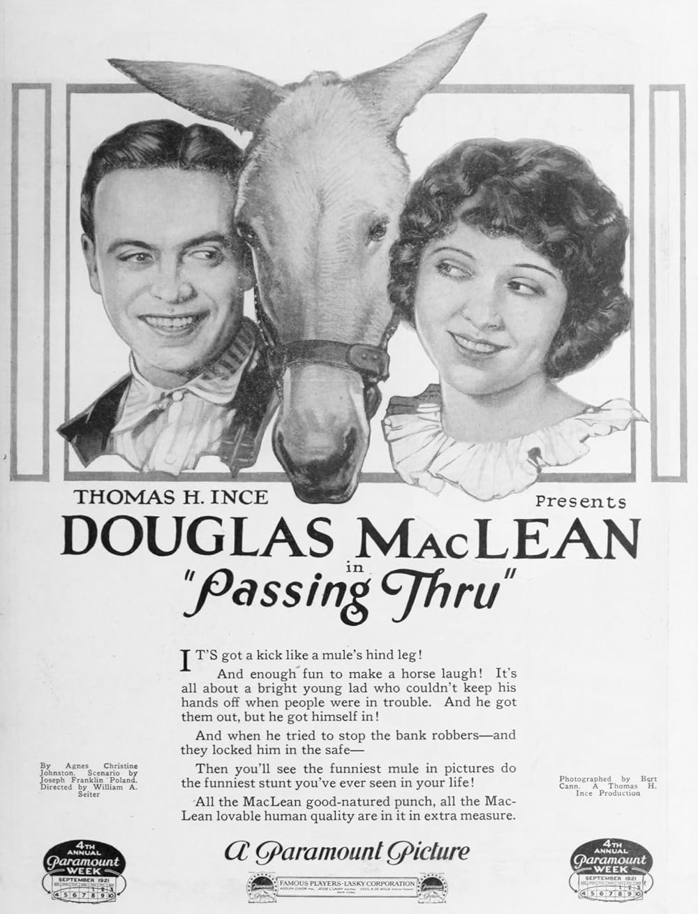 Poster de Passing Through